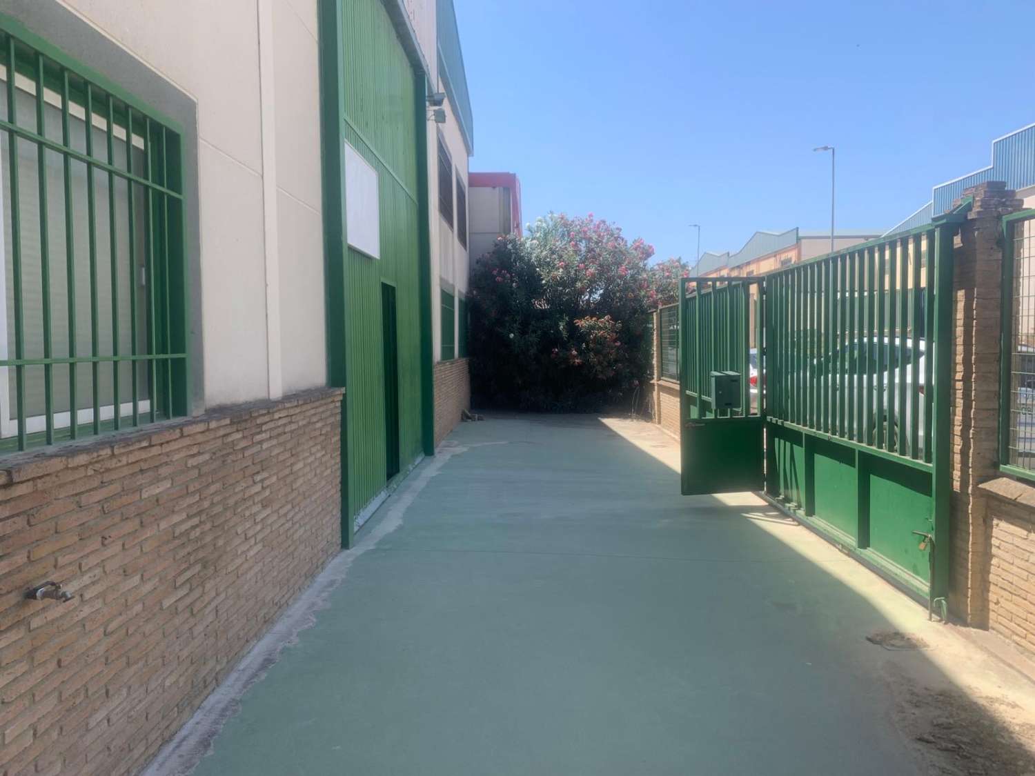 Nave industrial en venta en Calle Rio Genil, Arjona