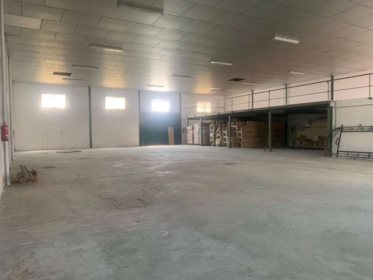 Nave industrial en venta en Calle Rio Genil, Arjona